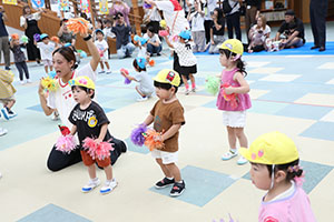 2歳児クラス運動会　ーリズムー　ひよこ・あひる・ぺんぎん