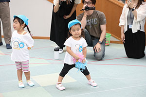 2歳児クラス運動会　ーリズムー　ひよこ・あひる・ぺんぎん