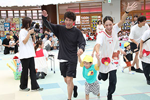 2歳児クラス運動会　ー英語・借り物競争ー　ひよこ・あひる・ぺんぎん