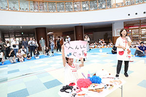 2歳児クラス運動会　ー英語・借り物競争ー　ひよこ・あひる・ぺんぎん