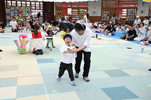 2歳児クラス運動会　ー英語・借り物競争ー　ひよこ・あひる・ぺんぎん