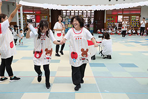 2歳児クラス運動会　ー英語・借り物競争ー　ひよこ・あひる・ぺんぎん