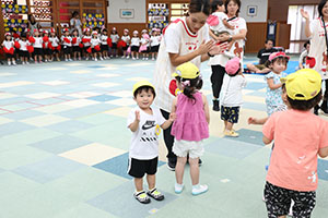 2歳児クラス運動会　ー英語・借り物競争ー　ひよこ・あひる・ぺんぎん