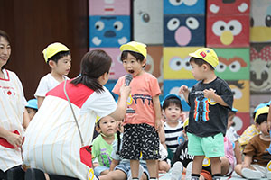 2歳児クラス運動会　ーかけっこー　ひよこ・あひる・ぺんぎん