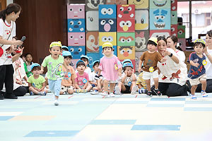 2歳児クラス運動会　ーかけっこー　ひよこ・あひる・ぺんぎん