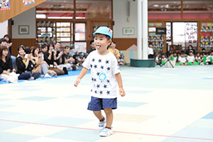 2歳児クラス運動会　ーかけっこー　ひよこ・あひる・ぺんぎん