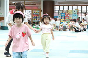 2歳児クラス運動会　ーかけっこー　ひよこ・あひる・ぺんぎん