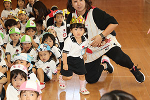 9月生まれのお誕生会　ー絵本の読み聞かせー　年少