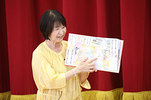 9月生まれのお誕生会　ー絵本の読み聞かせー　年中