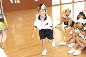 9月生まれのお誕生会　ー絵本の読み聞かせー　年中