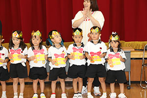 9月生まれのお誕生会　ー絵本の読み聞かせー　年中