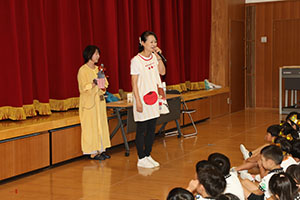 9月生まれのお誕生会　ー絵本の読み聞かせー　年長