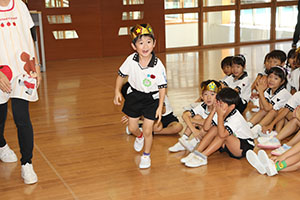 9月生まれのお誕生会　ー絵本の読み聞かせー　年長