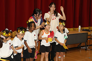 9月生まれのお誕生会　ー絵本の読み聞かせー　年長