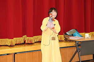 9月生まれのお誕生会　ー絵本の読み聞かせー　年長