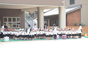 運動会　かけっこの活動　年少