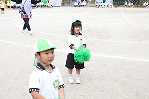 運動会　リズム活動　年少