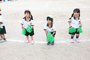 運動会　リズム活動　年少