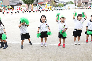 運動会　リズム活動　年少
