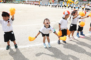 運動会　リズム活動　年少