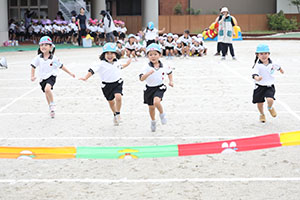 運動会　かけっこの活動　年中