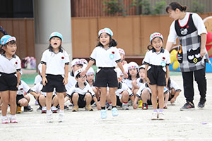 運動会　かけっこの活動　年中