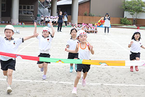 運動会　かけっこの活動　年中
