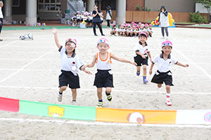 運動会　かけっこの活動　年中