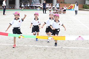 運動会　かけっこの活動　年中