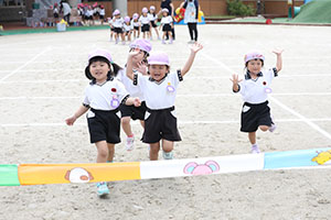運動会　かけっこの活動　年中