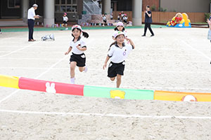 運動会　かけっこの活動　年中