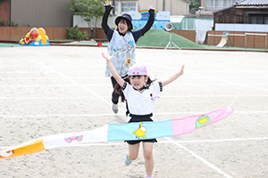 運動会　かけっこの活動　年中