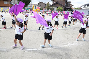 運動会　リズム活動　年中