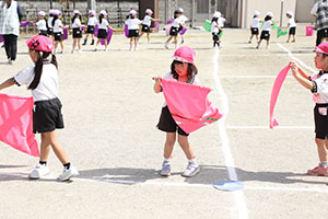 運動会　リズム活動　年中