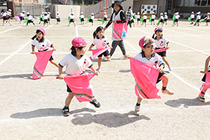 運動会　リズム活動　年中