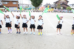 運動会　リズム活動　年中