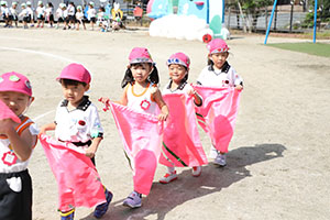 運動会　リズム活動　年中