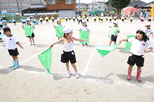 運動会　リズム活動　年中