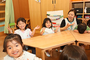 朝の会の様子　ひよこ・あひる・ぺんぎん