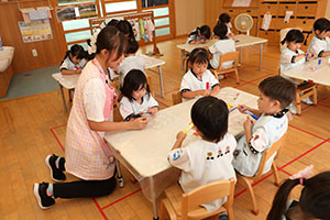 お散歩バッグの制作　りす