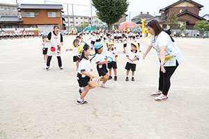 リレーにチャレンジ！　ひまわり・さくら