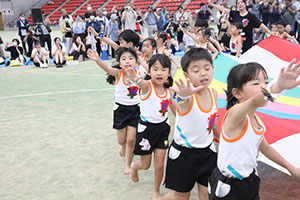 エンゼル運動会9　　　バルーン　年長