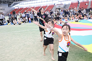 エンゼル運動会9　　　バルーン　年長