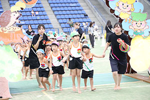 エンゼル運動会７　　　リレー　年長