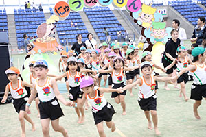 エンゼル運動会７　　　リレー　年長