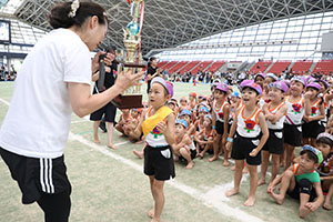 エンゼル運動会７　　　リレー　年長
