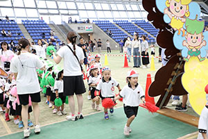 エンゼル運動会４　　　年少リズム