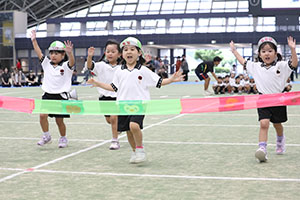 エンゼル運動会３　　　年少かけっこ