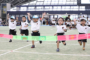 エンゼル運動会３　　　年少かけっこ