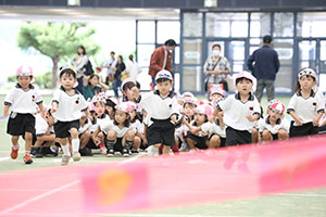 エンゼル運動会３　　　年少かけっこ